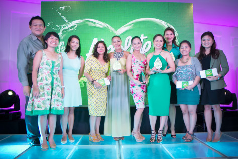 Absolute Distilled Water representatives present the Absolute Mom Awards to outstanding moms for 2013. In picture from L-R: Abe Cipriano, Marketing Manager, Asia Brewery Inc.; Eli Malicdem, Senior Brand Assistant, Absolute Distilled Water; Angelie Ong, Brand Manager, Absolute Distilled Water; Christine Jacobs; Lisa Macuja; Judy Ann Santos; Abbygale Arenas-de Leon; and representatives from their partner charities.Absolute Distilled Water representatives present the Absolute Mom Awards to outstanding moms for 2013. In picture from L-R: Abe Cipriano, Marketing Manager, Asia Brewery Inc.; Eli Malicdem, Senior Brand Assistant, Absolute Distilled Water; Angelie Ong, Brand Manager, Absolute Distilled Water; Christine Jacobs; Lisa Macuja; Judy Ann Santos; Abbygale Arenas-de Leon; and representatives from their partner charities.