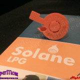 Solane safety cap and seal making every home more safe